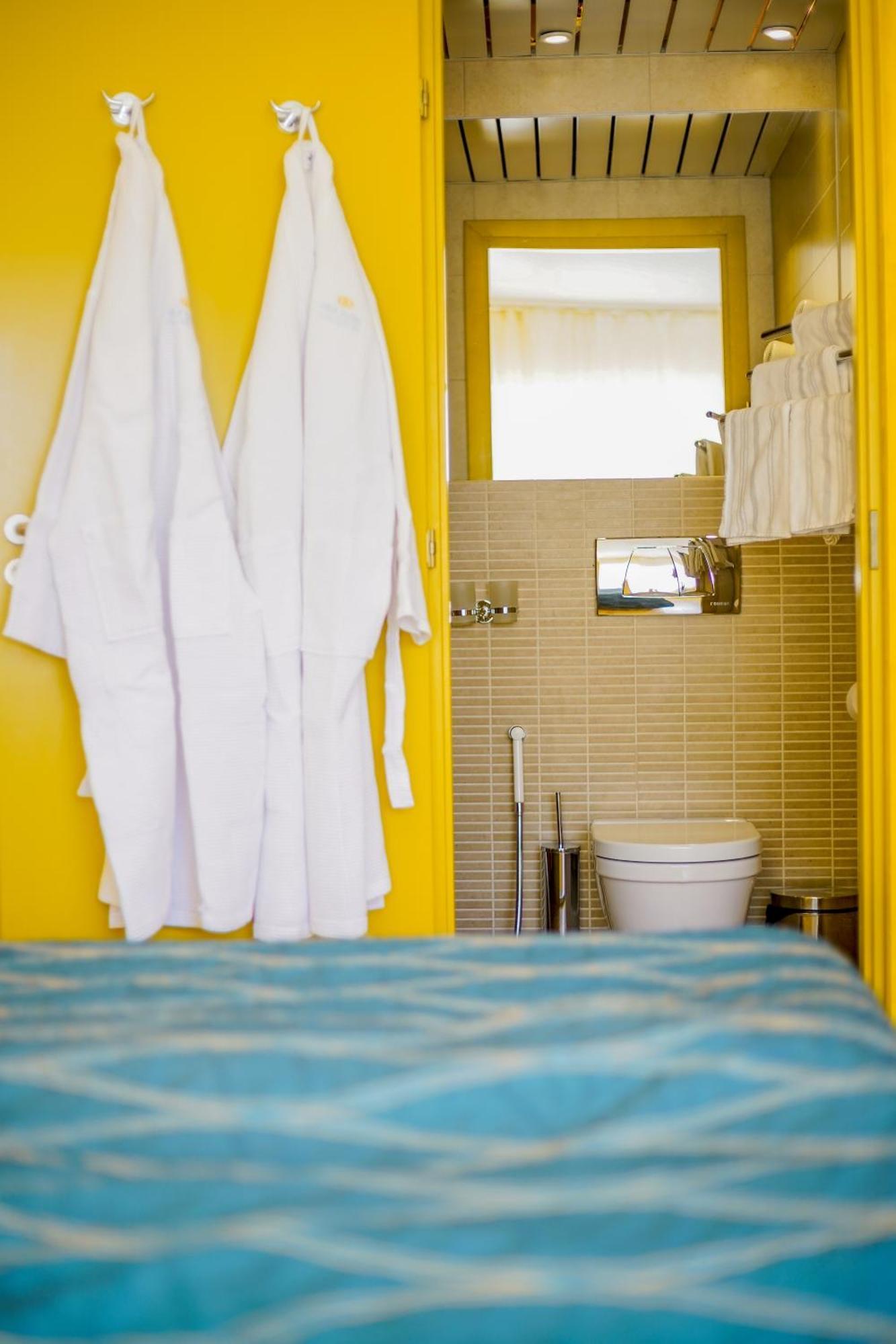Fra Mare Thalasso Spa Хаапсалу Екстериор снимка